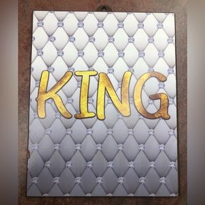 King wood sign